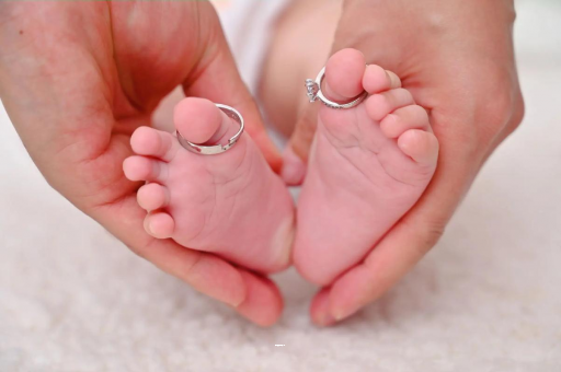 孕妇尿检维生素c高